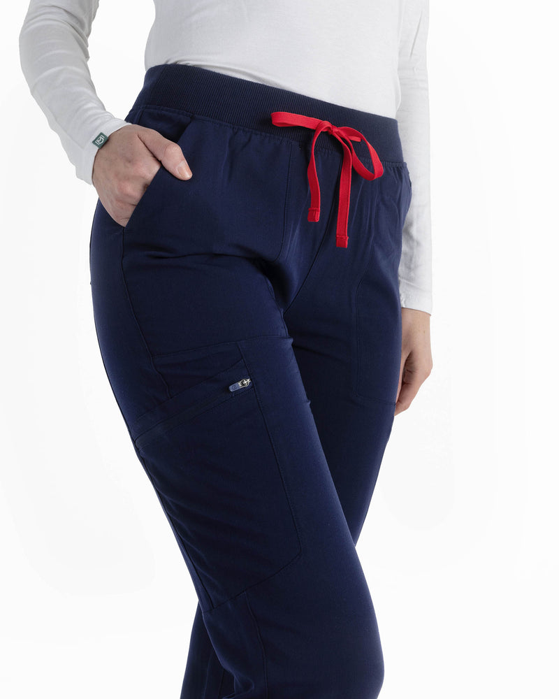 Navy Nova ‎Jogger Scrub Pants Fysel - Close Up Pocket View