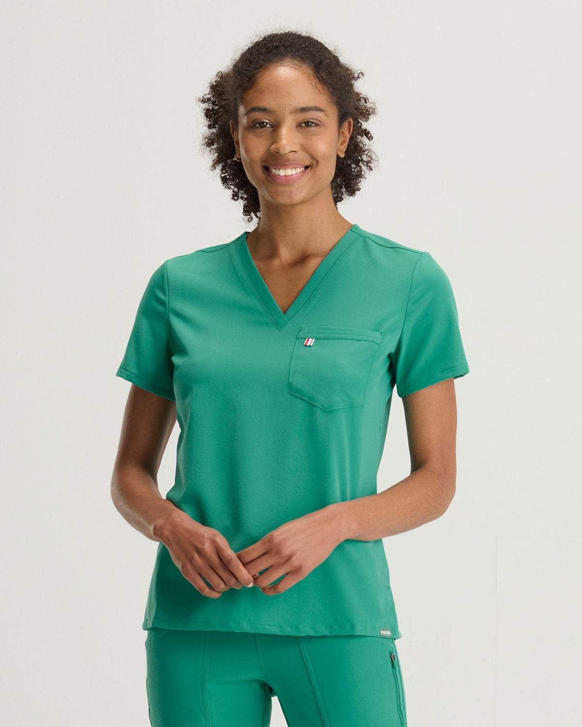 Mediclo Mediclo Women's Sal Essential Scrub Top - Bottle