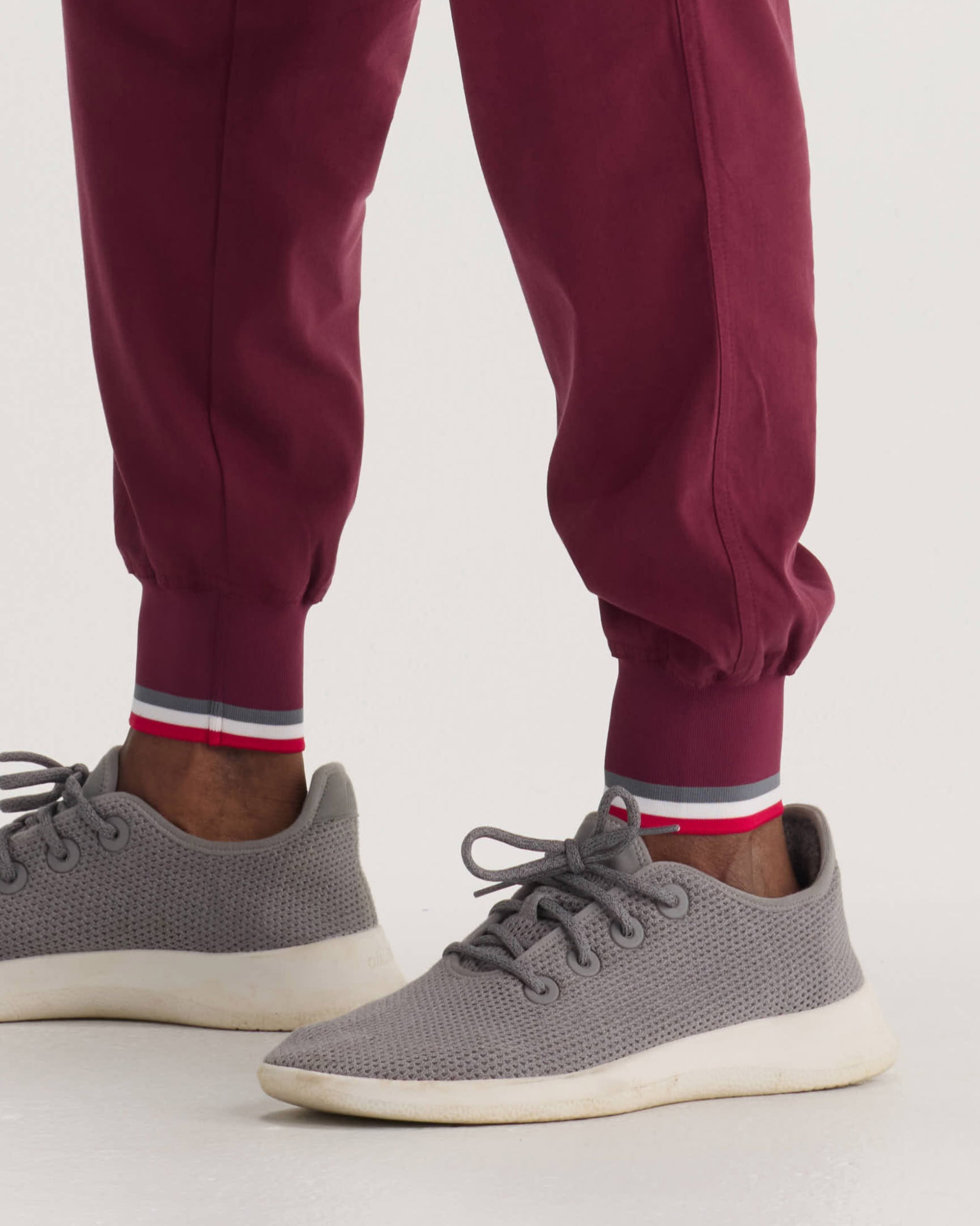 Mediclo Men's Kodiak Jogger Scrub Pants Tree - Main Image