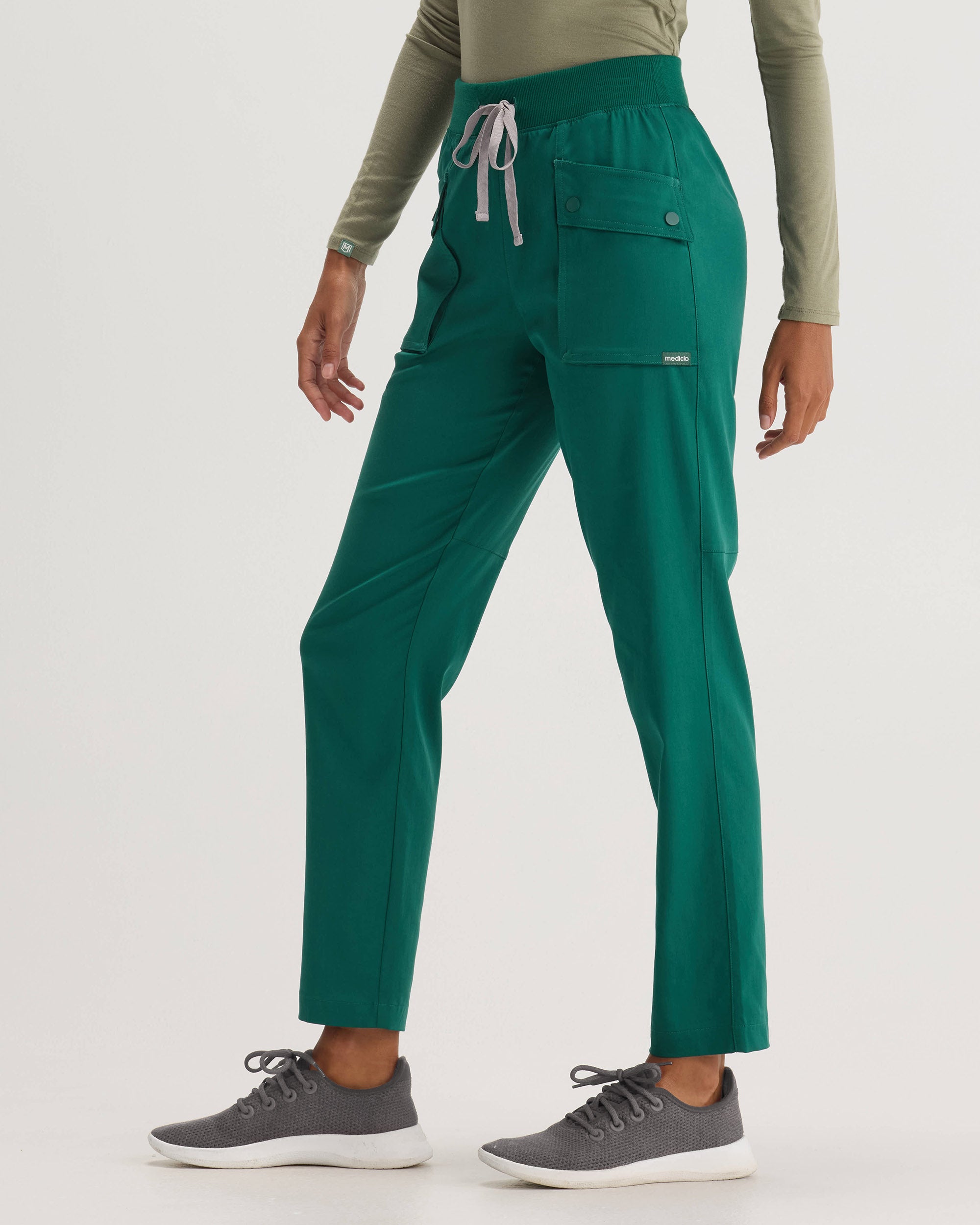 TENCEL™ Moana Tapered Scrub Pants