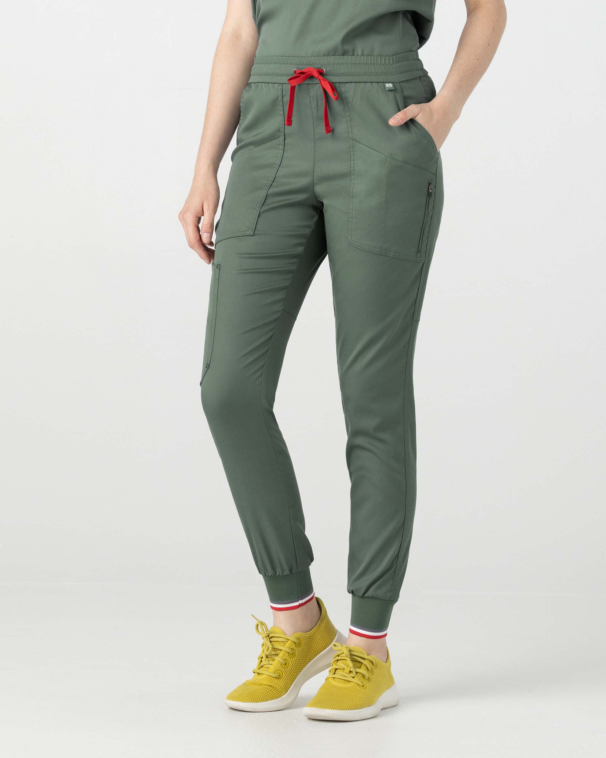 Mediclo Women's Catalina Jogger Scrub Pants - Tree
