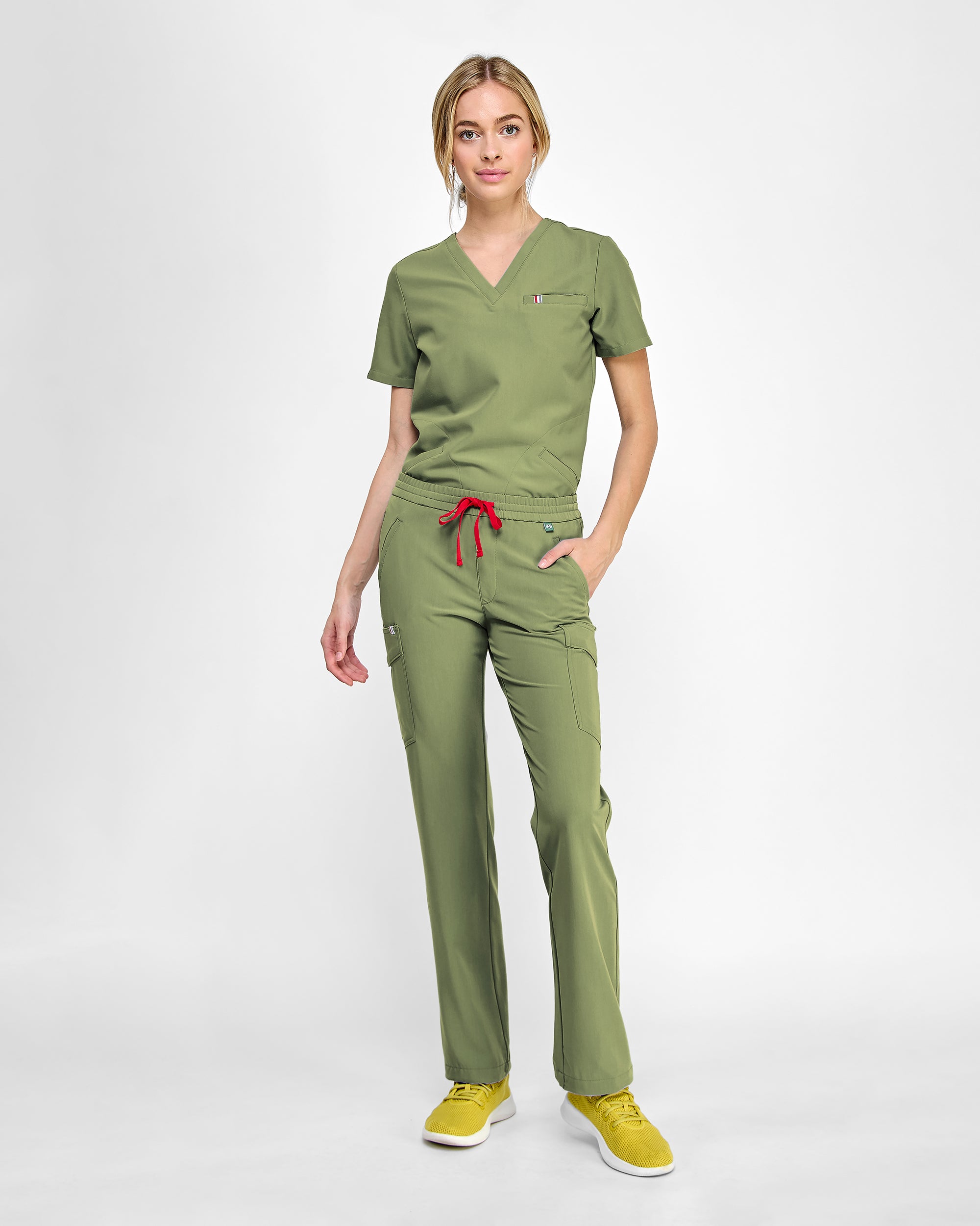 Green Town Scrubs for Women - Jogger Scrub Pant, Cargo Pockets, Stretch  Fabric, Drawcord, Easy Care