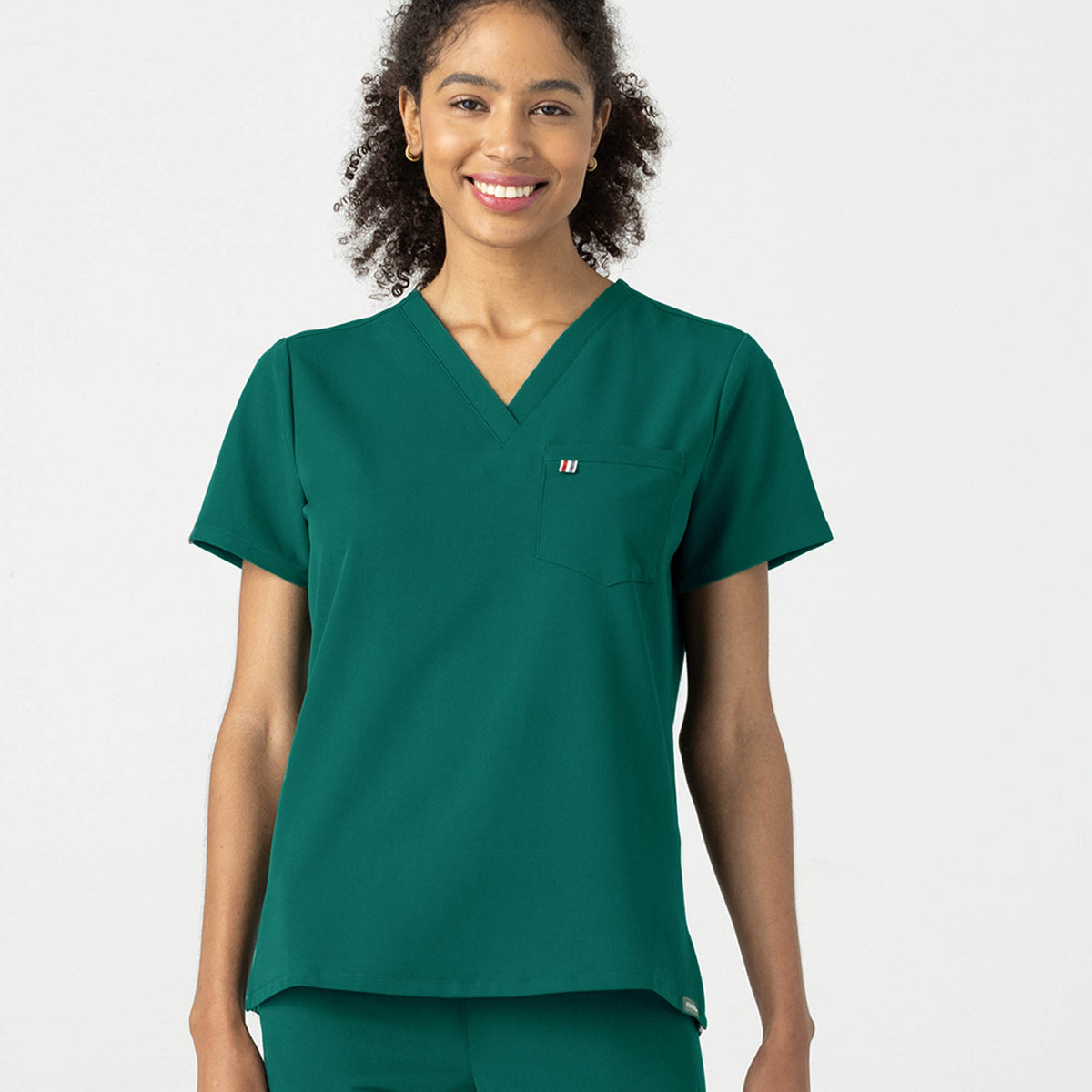 Mediclo Women's Sal Essential Scrub Top - Hunter Green/S - Recycled Polyester - Rayon - Spandex - Sustainable Materials Mediclo Women's Sal Essential Scrub Top - Hunter Green/S - Recycled Polyester - Rayon - Spandex - Sustainable Materials