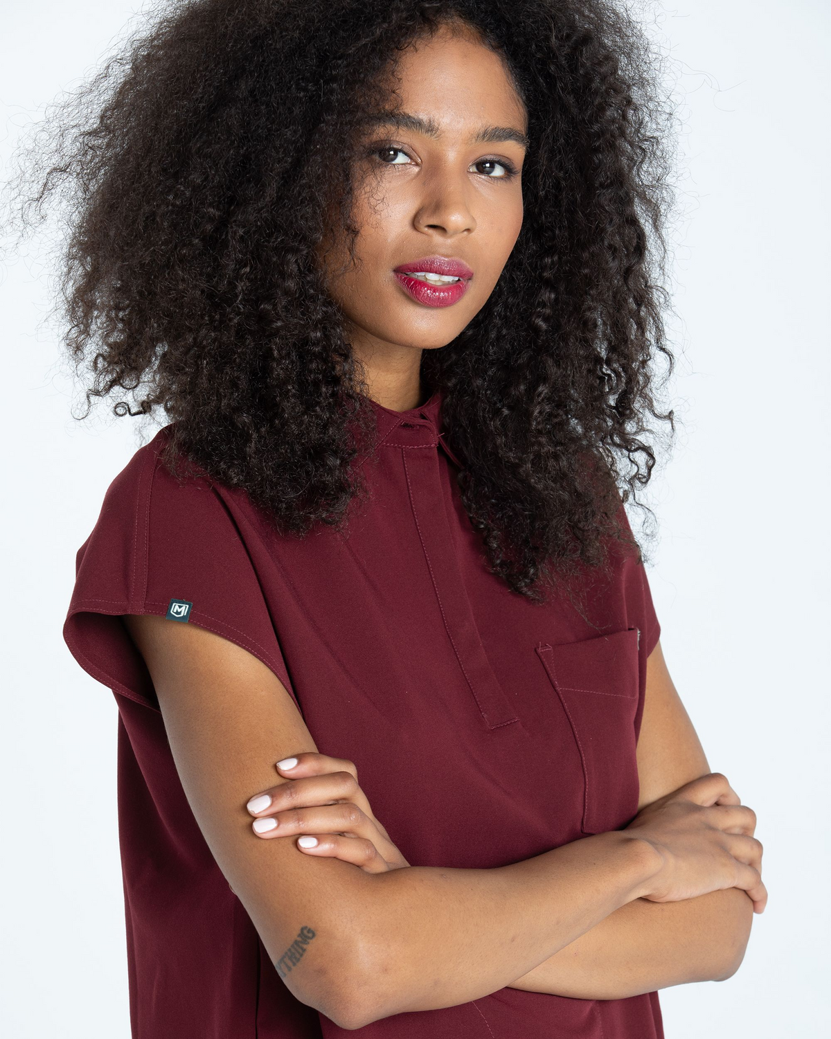 Mediclo Women's Capri Collared Scrub Top - Bottle